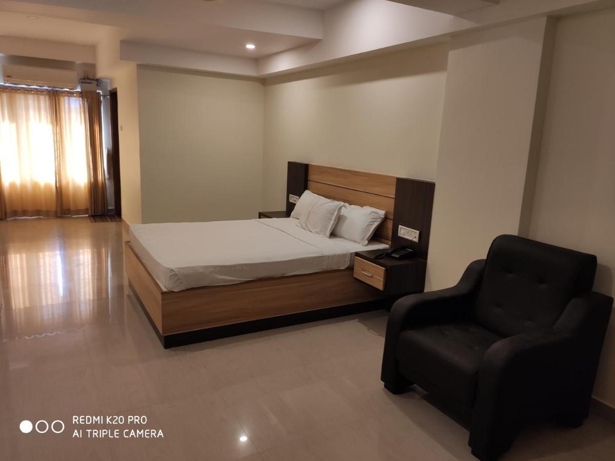 Hotel Sree Gokulam Apartments Guruvāyūr 外观 照片