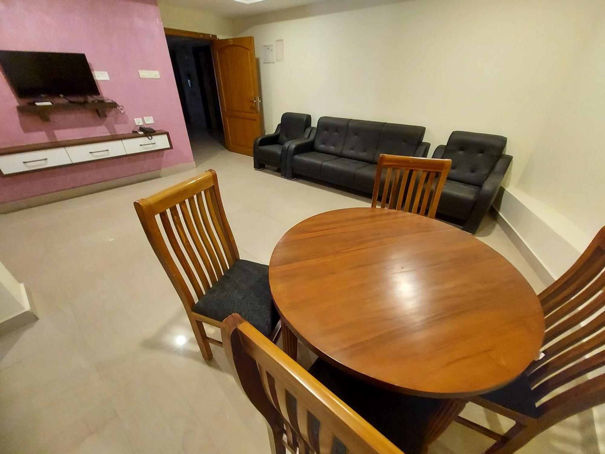 Hotel Sree Gokulam Apartments Guruvāyūr 外观 照片